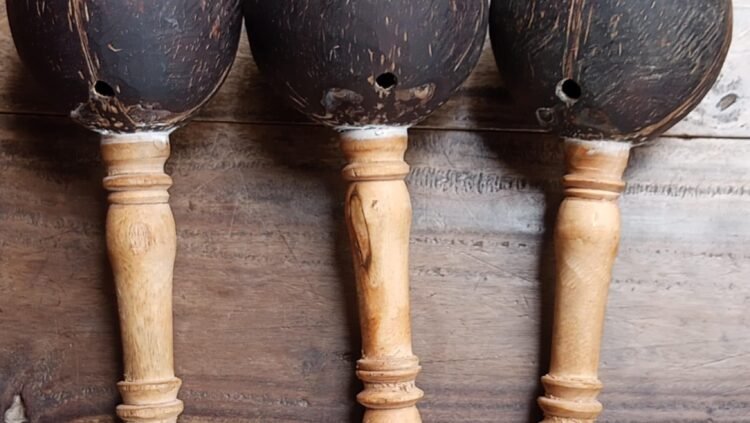 হারিয়ে যাওয়া ঐতিহ্য হুক্কাকে টিকিয়ে রাখতে সত্তার বিশ্বাসের ৫০ বছরের সংগ্রাম