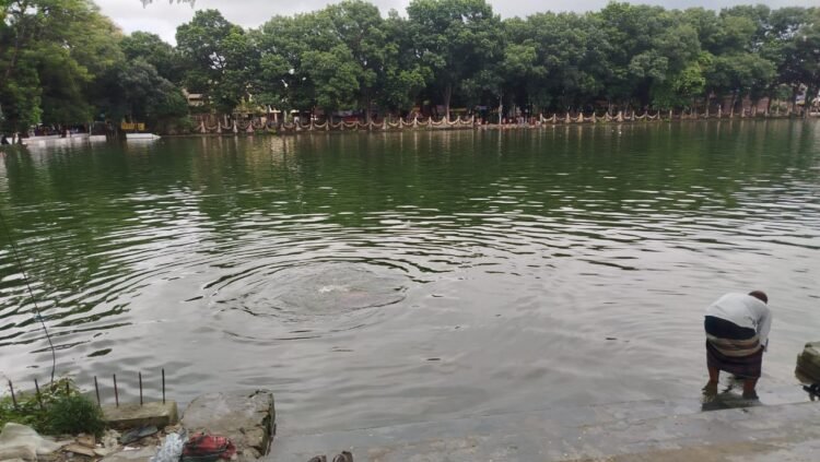 সাতক্ষীরা শহরের পৌর দিঘির ইতিকথা।