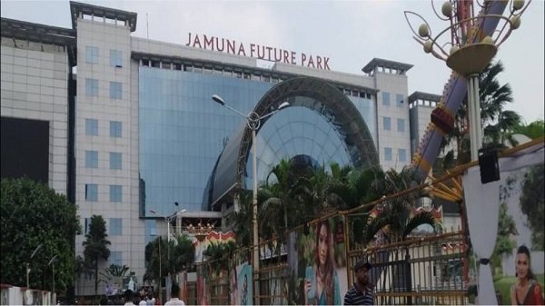 যমুনা ফিউচার পার্কের শোরুমে নিয়োগ