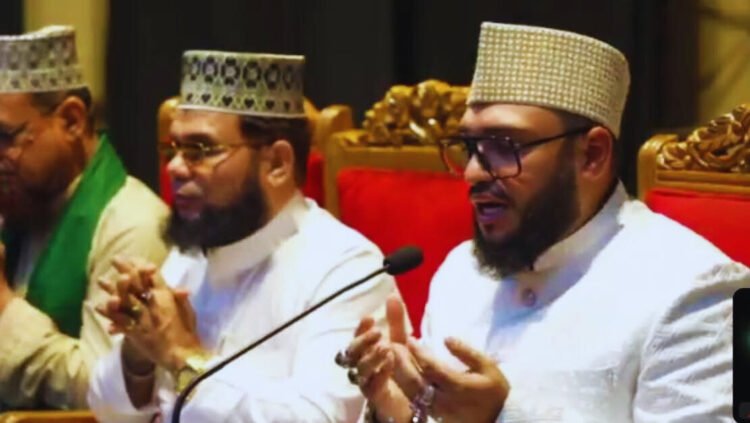 পবিত্র ঈদে মিলাদুন্নবী (স.) উপলক্ষে দেওয়ানবাগ শরীফের আলোচনা সভা অনুষ্ঠিত