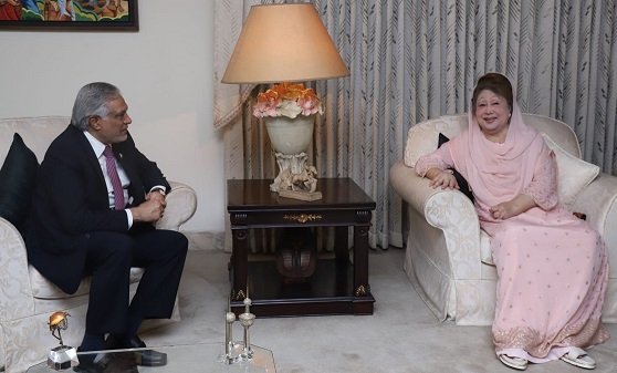 খালেদা জিয়ার সঙ্গে ইসহাক দারের সাক্ষাৎ