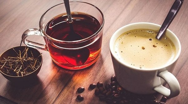 ব্ল্যাক কফি বনাম ব্ল্যাক টি, কোনটি ভালো?