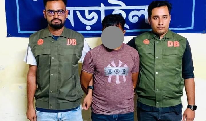 নড়াইল পাঁচশত গ্রাম গাঁজাসহ গ্রেফতার এক