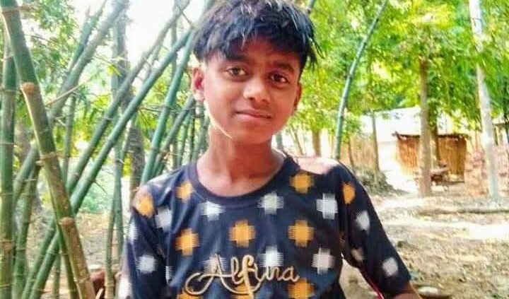 নড়াইলে কিশোর  ভ্যান চালক সুমনের মরদেহ মিললো খালে