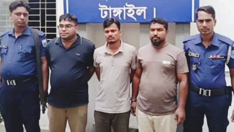 টাঙ্গাইলে ঠিকাদারের ওপর সন্ত্রাসী হামলা, যুবলীগ নেতাসহ গ্রেপ্তার ৩