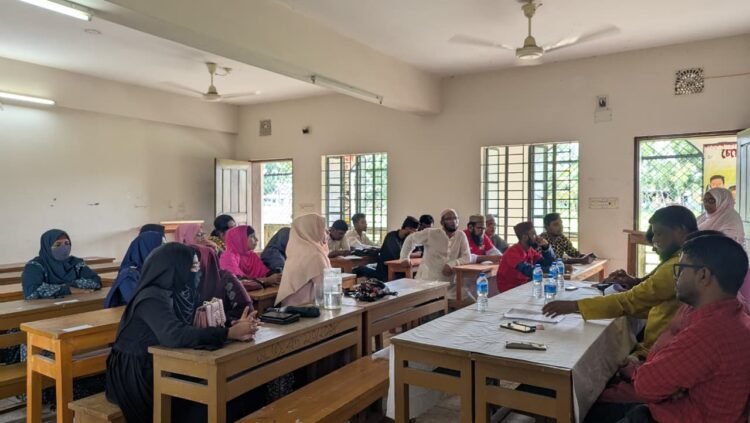 নজরুল স্মৃতি সংসদ (গেটকা) প্রকল্পের দুমকি উপজেলায় লোকমোর্চা কমিটি গঠন ও সভা অনুষ্ঠিত হয়েছে। 