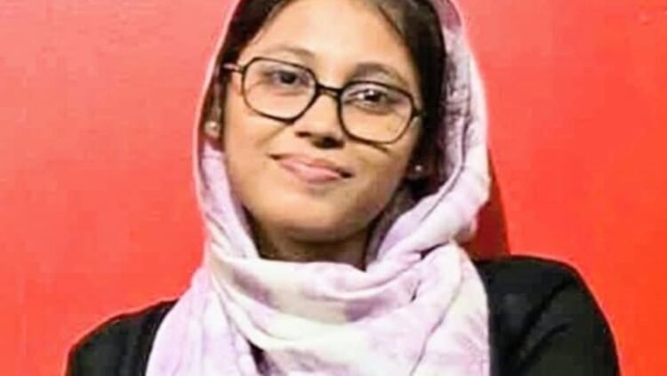 ডাকসু নির্বাচনে “মুক্তিযুদ্ধ ও গণতান্ত্রিক আন্দোলন” পদে লড়ছেন মহেশখালীর কৃতি শিক্ষার্থী ফাতেমা তাসনিম জুমা