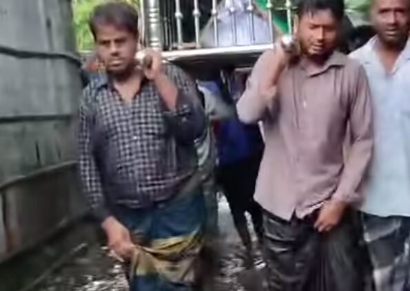 মহেশখালী পৌরসভায় উন্নয়নের প্রশ্নে বৈষম্য?