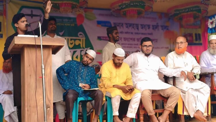 কামারখন্দে জামায়াতের নির্বাচনী জনসভা অনুষ্ঠিত