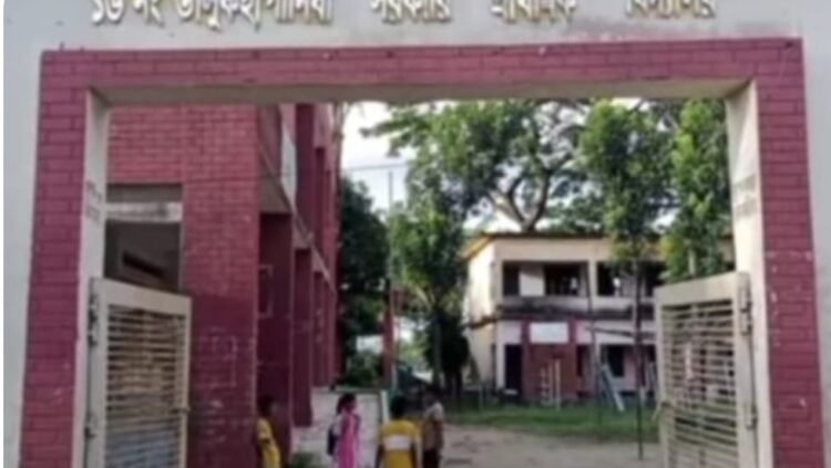 দৌলতপুরে সরকারি নির্দেশনা অমান্য করে পরীক্ষা ফিস আদায়ের অভিযোগ