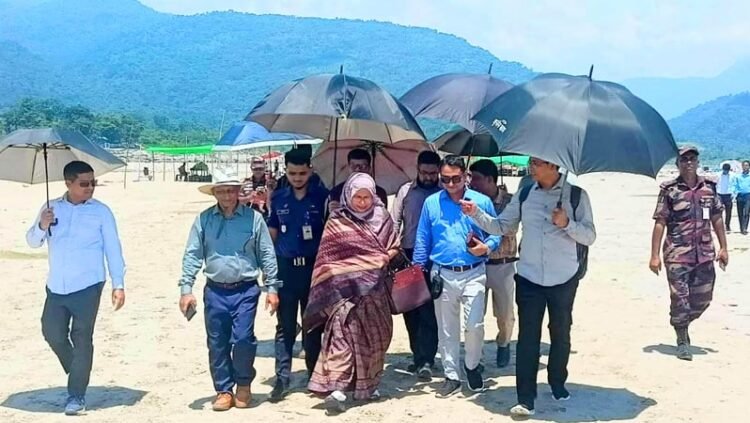 সাদাপাথর পরিদর্শন করলেন মন্ত্রিপরিষদ বিভাগের তদন্ত কমিটির সদস্যরা