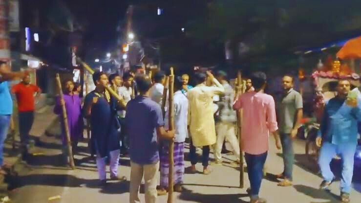 ‎নুরুল হক নুরের ওপর হামলার প্রতিবাদে শেরপুরে লাঠি মিছিল