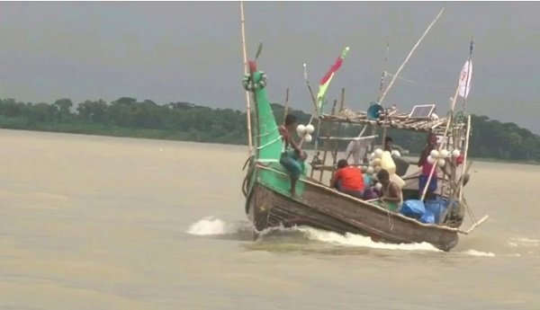 লক্ষ্মীপুরে নিখোঁজের ১৫ দিনেও হদিস মিলেনি ৪ জেলের