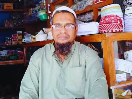 বালিয়াকান্দিতে ইঞ্জিন চালিত বালি টানা গাড়ীর সাথে মোটরসাইকেলের মুখোমুখি সংঘর্ষে স্বামীর মৃত্যু স্ত্রী আহত