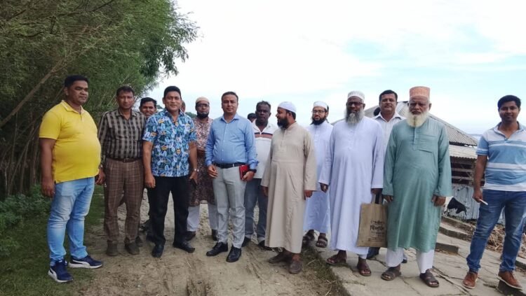 আজ থেকে শরনখোলা বলেশ্বর নদীর পাড়ে অবস্থিত রিভারভিউ পার্কে রাতে আলো জ্বলবে