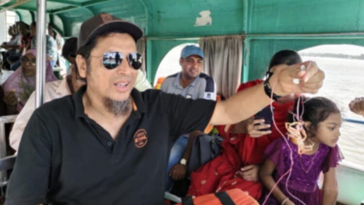 ঈদে মিলাদুন্নবী পালন না করে শিক্ষকদের নিয়ে কুয়াকাটা ভ্রমণে শিক্ষা কর্মকর্তা