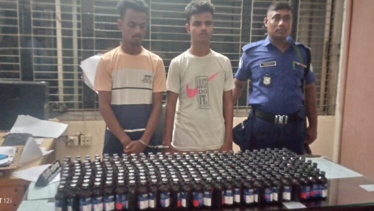 র‌্যাব-১৩ অভিযান চালিয়ে বিপুল পরিমাণ মাদক সহ গ্রেফতার-২