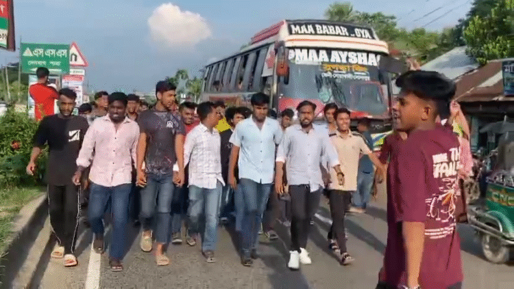 সেনবাগে উপজেলা বিএনপির নবগঠিত কমিটি ঘোষণায় ছাত্রদলের আনন্দ শোভাযাত্রা