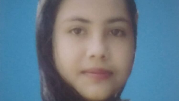 নিখোঁজ কলেজছাত্রী : ৩ দিনেও সন্ধান নেই