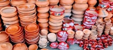 দুমকি,কলসকাঠি,বগায় , আধুনিকতার ছোঁয়ায় বিলুপ্তির পথে ঐতিহ্যবাহী মৃৎশিল্প