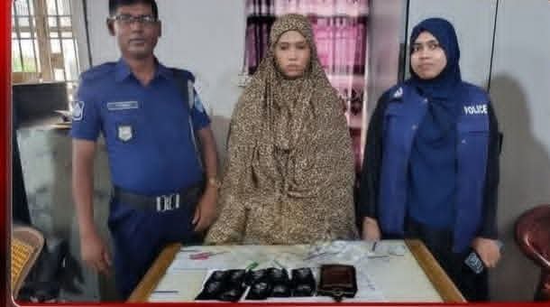 কুমিল্লার মুরাদনগরে যৌথ বাহিনীর অভিযানে ইয়াবাসহ এক নারীকে গ্রেফতার করেছে