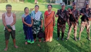 ছিনতাইকারীর কবল থেকে তিন নারীকে উদ্বার