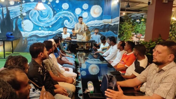 ভিপি নুরু হক নুরের গণঅধিকার পরিষদের নির্বাচিত প্রতিনিধিদের শপথ