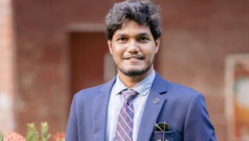 ডাকসুর ফলাফল প্রত্যাখ্যান করলেন আবিদ