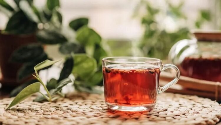 দিনে কত কাপ চা খাবেন