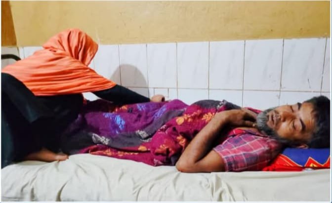 ধর্মপাশায় সমিল মালিকের গোপনাঙ্গ কেটে পেলেছে দুবৃওরা