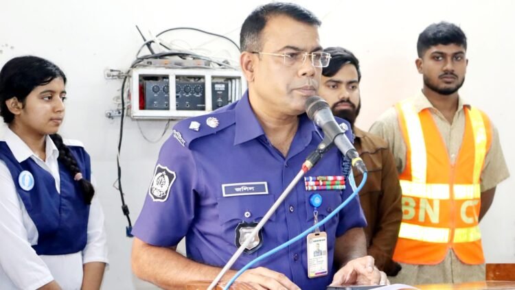 তরুণদের সাইবার নিরাপদ ক্যারিয়ার গড়ার আহ্বান-ফরিদপুরের পুলিশ সুপার