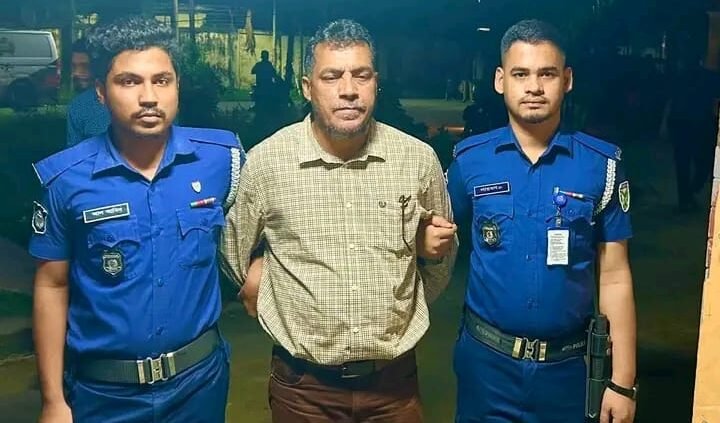 সিলেটের ভোলাগঞ্জের সাদাপাথর লুট ও বৈষম্যবিরোধী মামলাসহ ১৭ মামলায় পলাতক সাবেক নেতা কাজী আব্দুল ওয়াদুদ আলফুকে গ্রেপ্তার করেছে পুলিশ