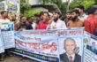 আওয়ামী লীগ নেতার জামিনে উত্তাল শেরপুর, অবরোধে বৈষম্য বিরোধী ছাত্র-জনতার সড়ক অবরোধ