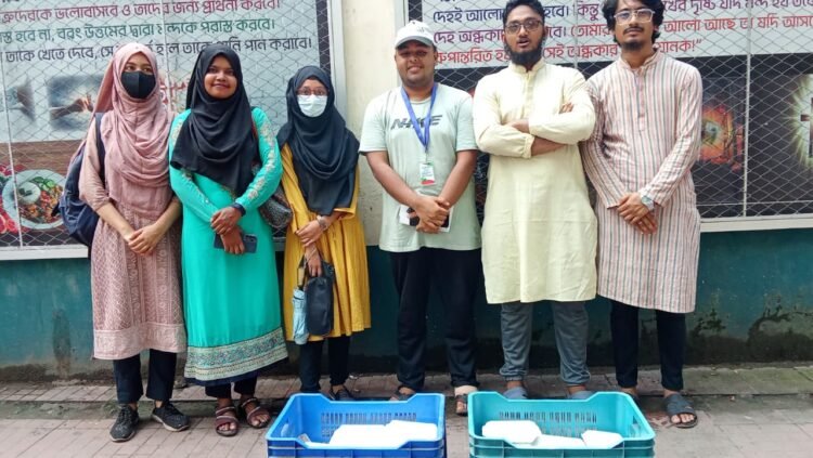 বি ফর বাংলাদেশ এর এক বেলা আহার প্রজেক্ট সম্পন্ন