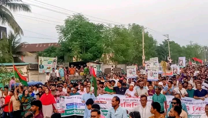 কালাইয়ে বিএনপির ৩১ দফা বাস্তবায়নের দাবিতে গণমিছিল ও লিফলেট বিতরণ