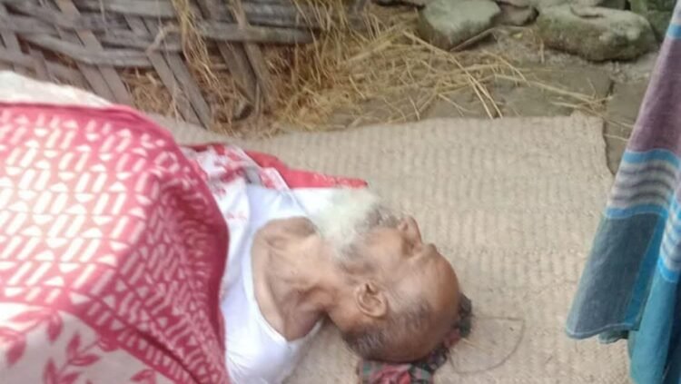 নওগাঁর মান্দায় তফিজ উদ্দিন নামে এক বৃদ্ধার মৃত্যুদেহ উদ্ধার