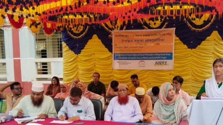 শিবগঞ্জে শিক্ষার্থীদের মাঝে পুরস্কার বিতরণ