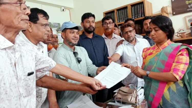 গুইমারায় নেই হাসপাতাল ও ফায়ার সার্ভিস স্টেশন, জেলা প্রশাসক ও সিভিল সার্জনের কাছে স্মারকলিপি প্রদান,  ভোগান্তির শেষ কোথায়— প্রশ্ন উপজেলাবাসীর