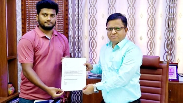 ফরিদপুরে জুলাইয়ের সরকারি গেজেট হতে নাম প্রত্যাহার করলেন জুলাই যোদ্ধা ‌আবরার নাদিম ইতু