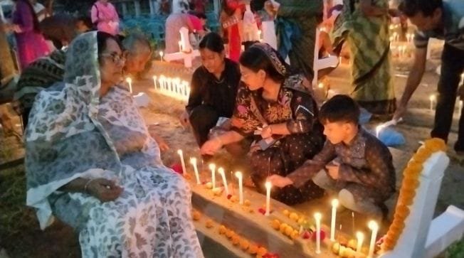 নাটোরের ‎বড়াইগ্রামে খ্রিস্টান ধর্মপল্লীগুলোতে ‘অল সোলস ডে’ পালিত
