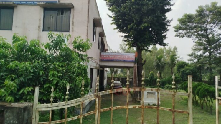অব্যবস্থাপনায় নষ্ট কোটি টাকার সম্পদ রায়গঞ্জে অচল স্কিলস ইনস্টিটিউট