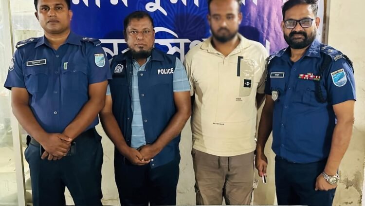 রায়পুরায় ১০০০ ইয়াবাসহ মাদক ব্যবসায়ী গ্রেপ্তার