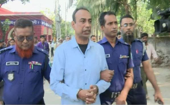 নাটোরে ছাত্রীকে ধর্ষনের অভিযোগে প্রধান শিক্ষককের যাবজ্জীবন সশ্রম কারাদণ্ড