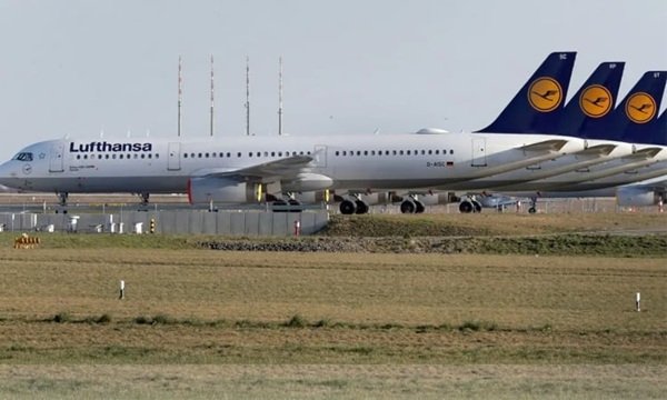 ড্রোন আতঙ্কে দুই ঘণ্টা বিমান চলাচল বন্ধ বার্লিন বিমানবন্দরে