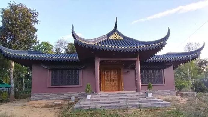 রহস্যঘেরা বাংলো বাড়িতে পুলিশ ও গোয়েন্দা নজরদারিতে