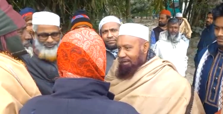 সিরাজগঞ্জ ৩ আসনে ডঃ আঃ সামাদ করছেন অবিরাম গণসংযোগঃ মিলছে মানুষের অভূতপূর্ব সাড়া