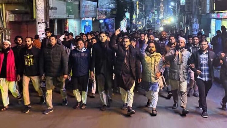 ইনকিলাব মঞ্চের মুখপাত্র হাদীর উপর হামলার প্রতিবাদে মৌলভীবাজারে বিক্ষোভ