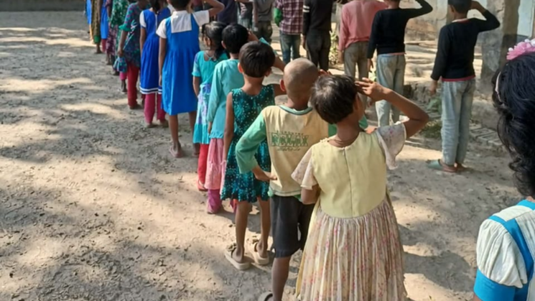 রায়গঞ্জের ক্ষিরতলা সরকারি প্রাথমিক বিদ্যালয়ে বিজয় দিবস ২০২৫ উদযাপন