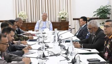 প্রধান উপদেষ্টার নেতৃত্বে বৈঠক , যেকোনো মূল্যে আইনশৃঙ্খলা পরিস্থিতি স্বাভাবিক রাখতে হবে