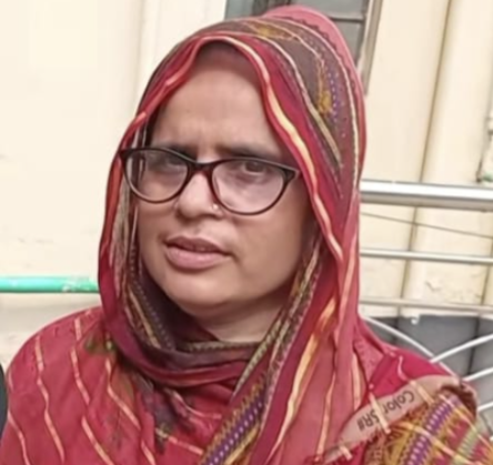 নড়াইল সদর হাসপাতালে চলছে দালালদের রাজত্ব ,কতৃপক্ষ নীরব ভূমিকায়